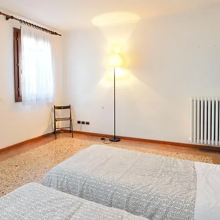 Ca Luminosa Venice