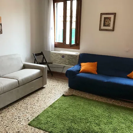 Ca Luminosa Apartment Venice